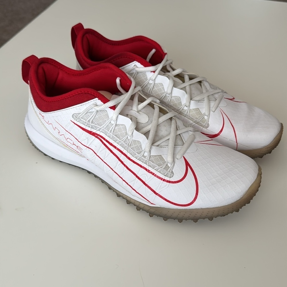 Nike Men's White and Red Athletic Shoes - Picture 10 of 10